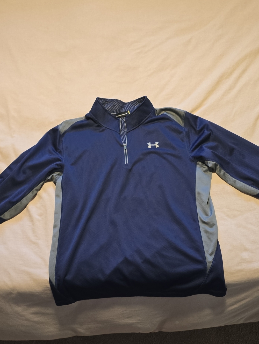 Under Armour Men’s Navy and Gray Half-Zip Athletic Pullover